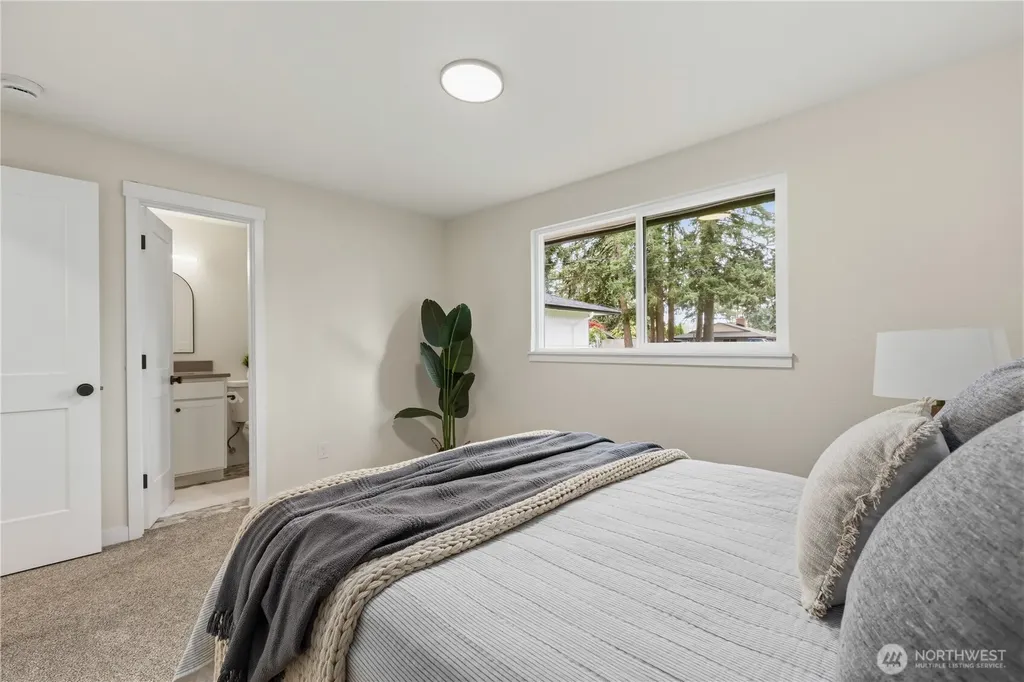 17161 SE 264th Street Covington WA 98042