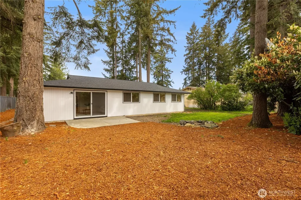 17161 SE 264th Street Covington WA 98042