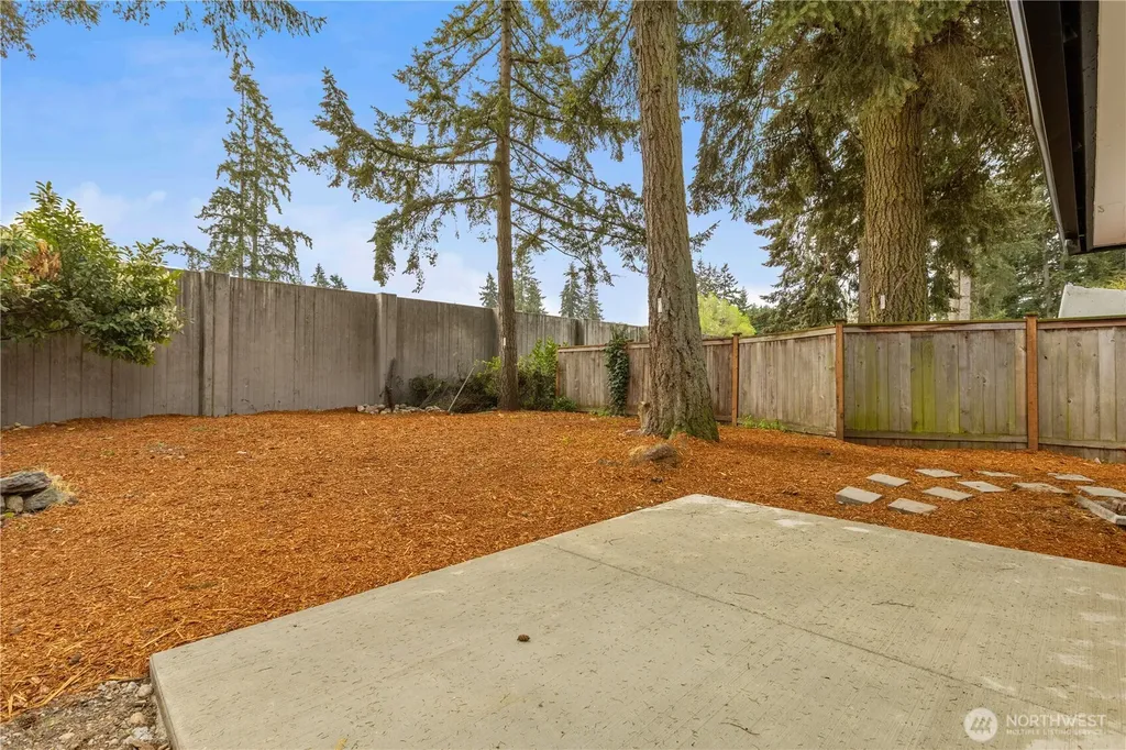 17161 SE 264th Street Covington WA 98042