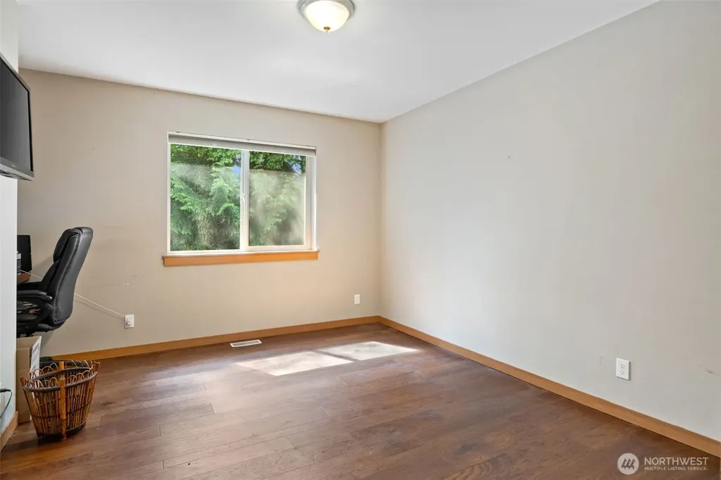 8992 Denise Place NE Bremerton WA 98311
