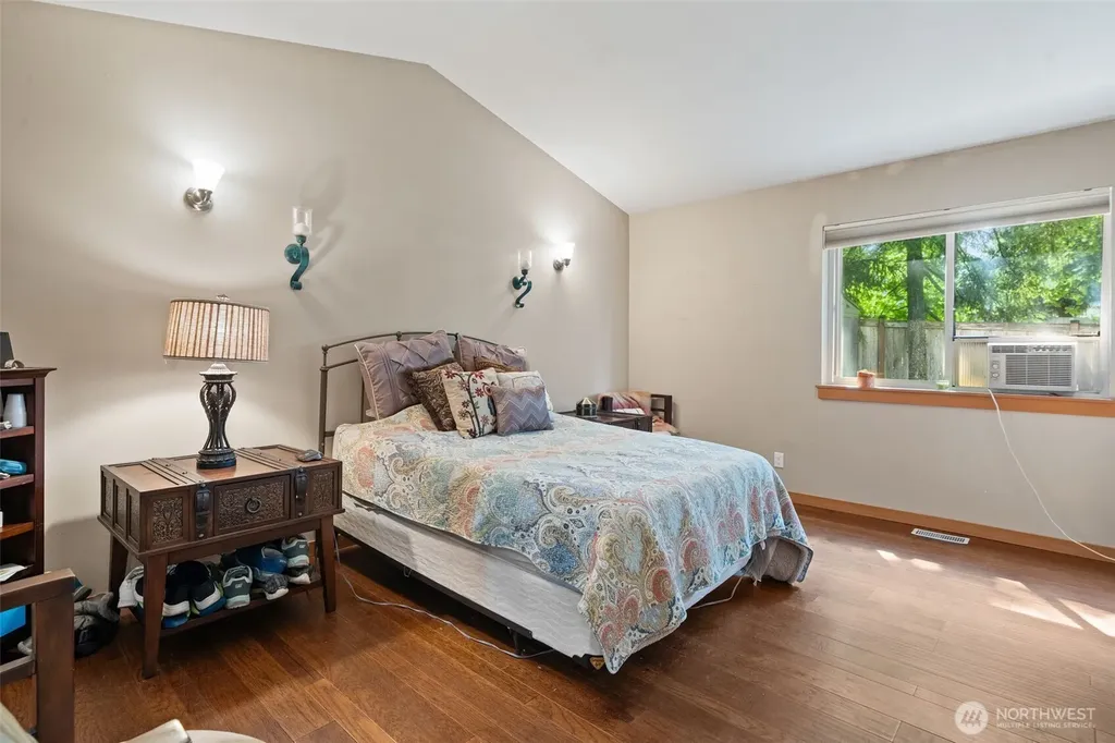 8992 Denise Place NE Bremerton WA 98311