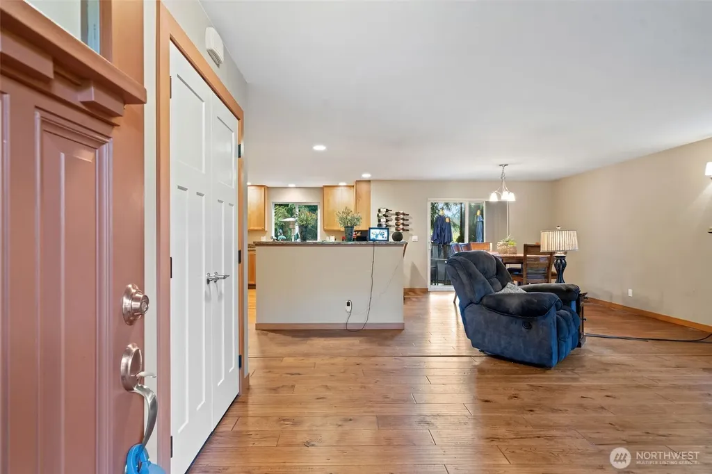 8992 Denise Place NE Bremerton WA 98311