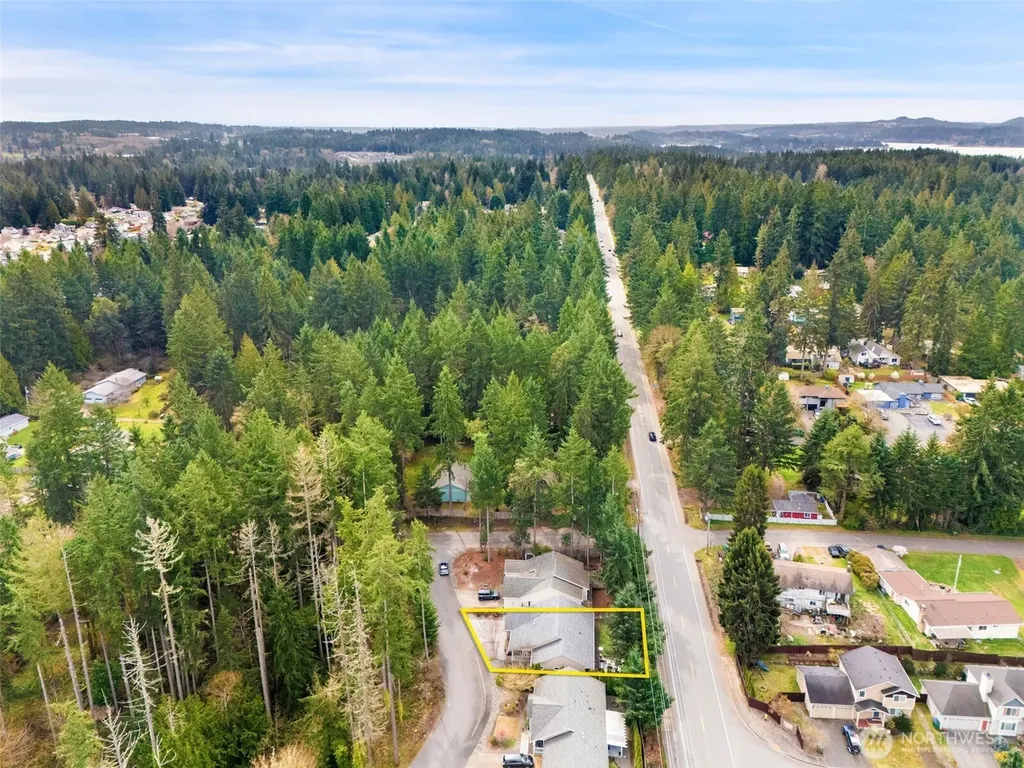 8992 Denise Place NE Bremerton WA 98311