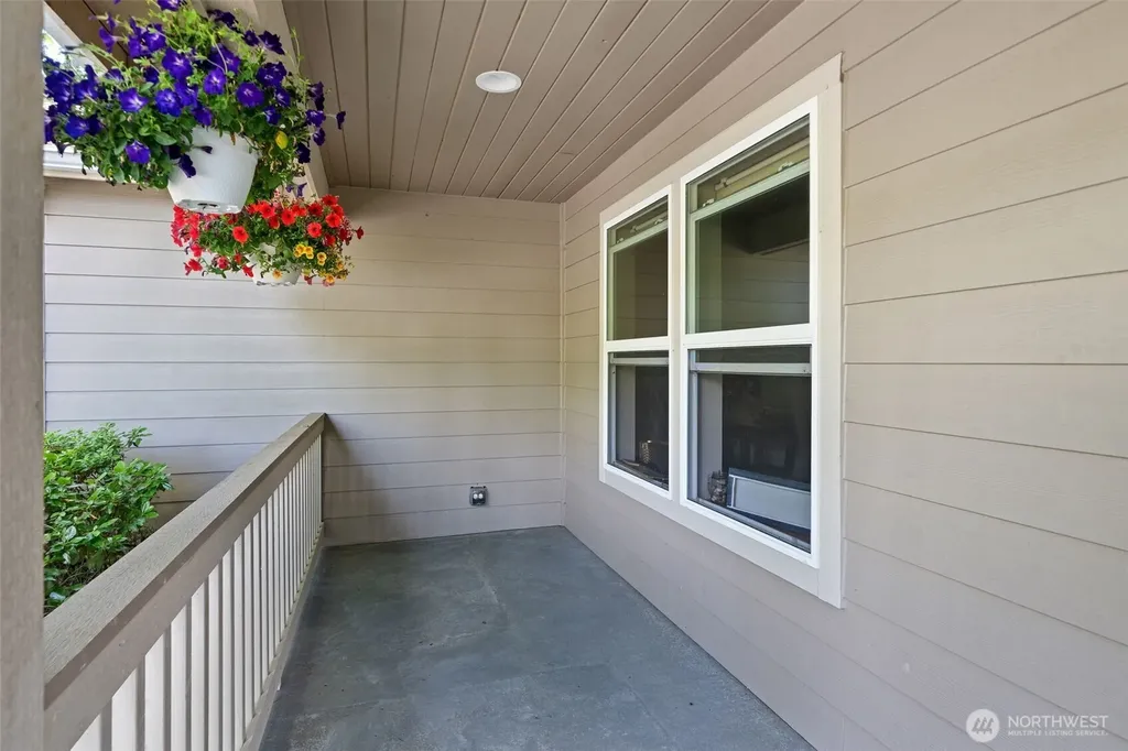 8992 Denise Place NE Bremerton WA 98311