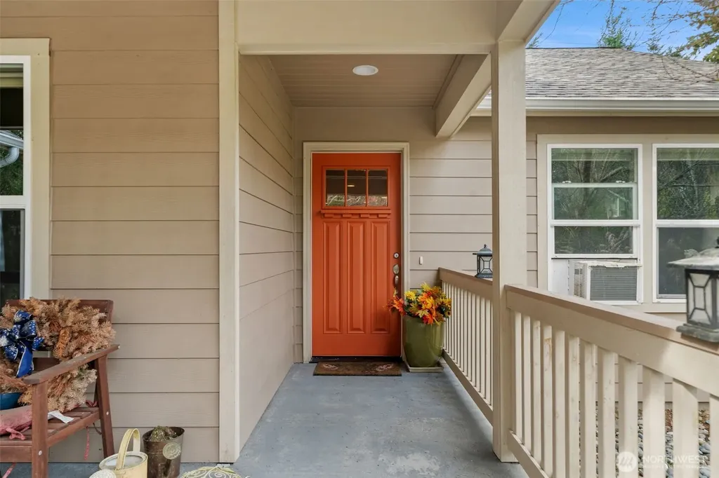 8992 Denise Place NE Bremerton WA 98311