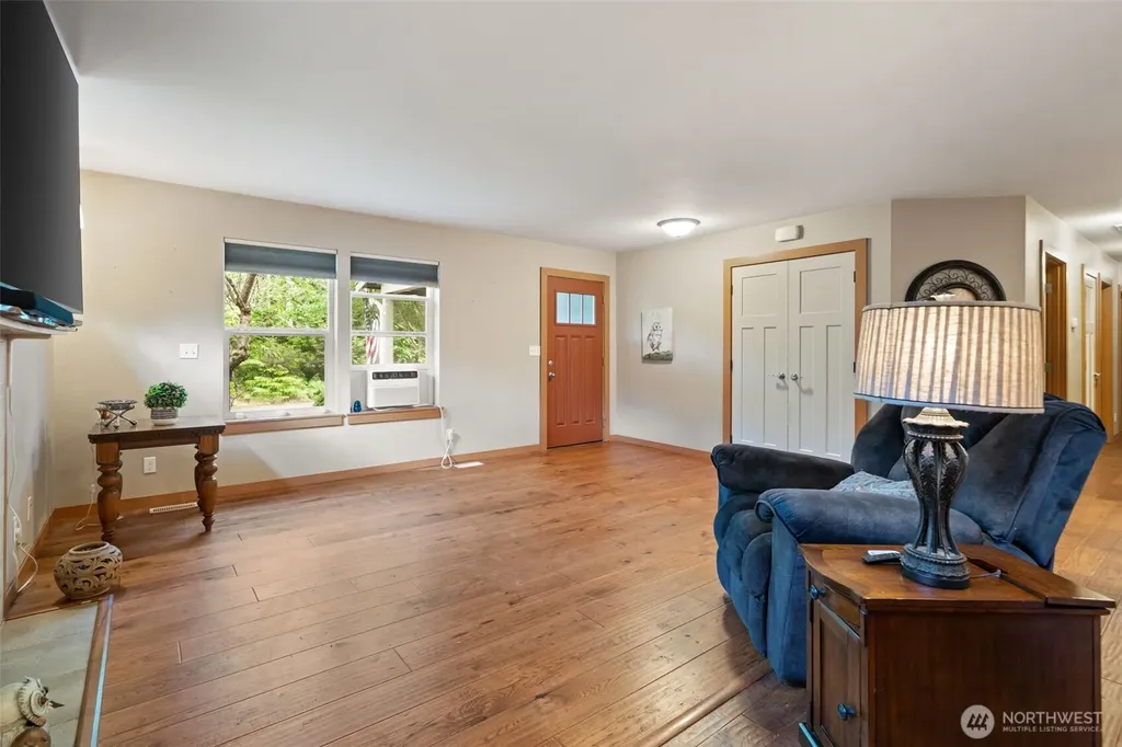 8992 Denise Place NE Bremerton WA 98311