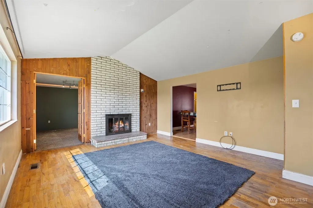 705 N 12th Street Selah WA 98942