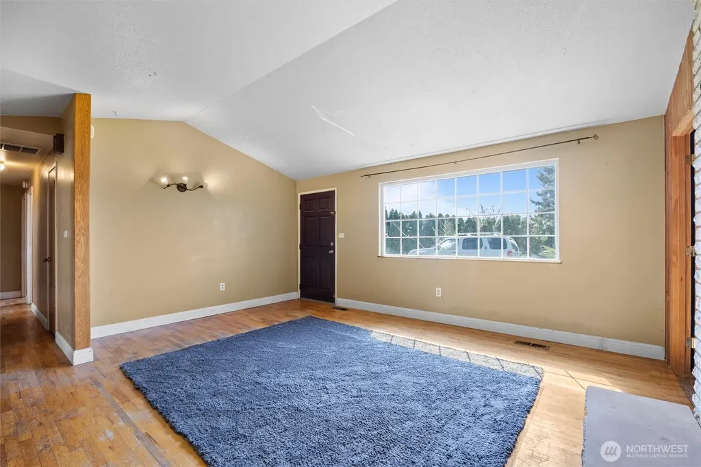 705 N 12th Street Selah WA 98942