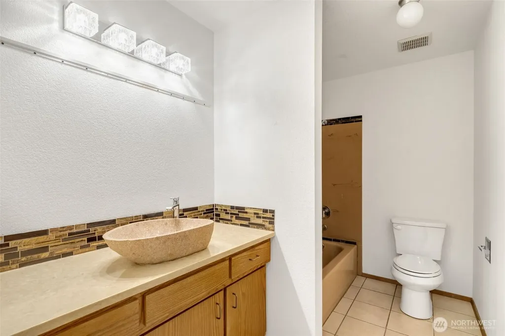 33713 186th Avenue SE Auburn WA 98092