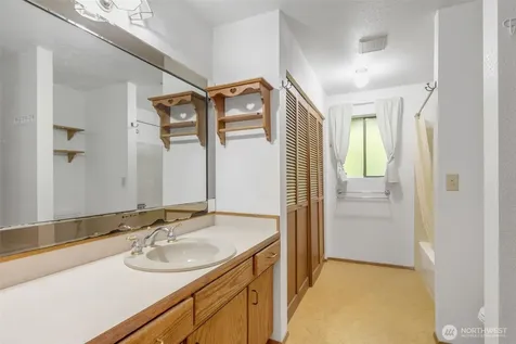 33713 186th Avenue SE Auburn WA 98092