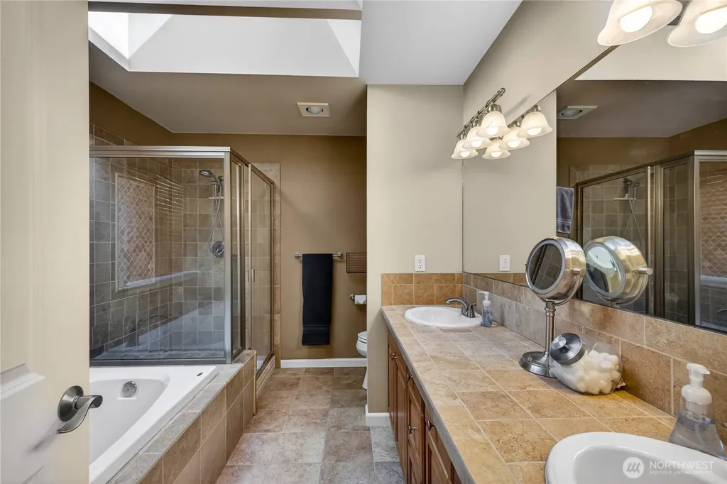 333 Lakeside Drive Sedro Woolley WA 98284