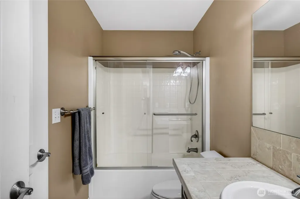 333 Lakeside Drive Sedro Woolley WA 98284