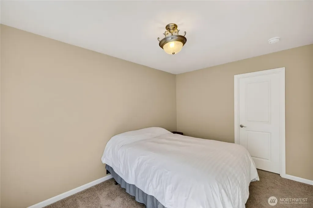 333 Lakeside Drive Sedro Woolley WA 98284