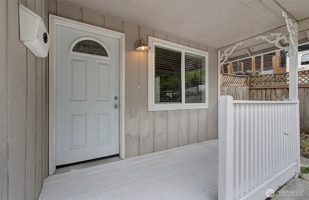 616 N 4th Avenue Kelso WA 98626