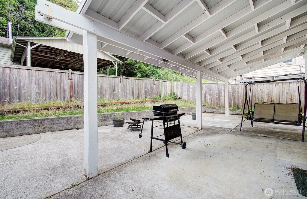616 N 4th Avenue Kelso WA 98626