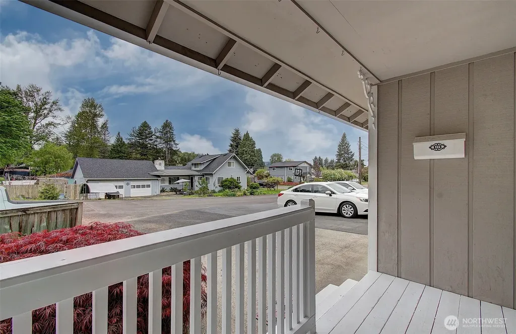 616 N 4th Avenue Kelso WA 98626