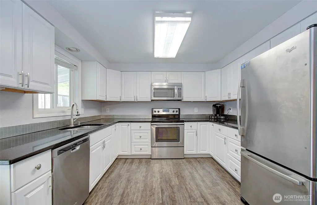 616 N 4th Avenue Kelso WA 98626