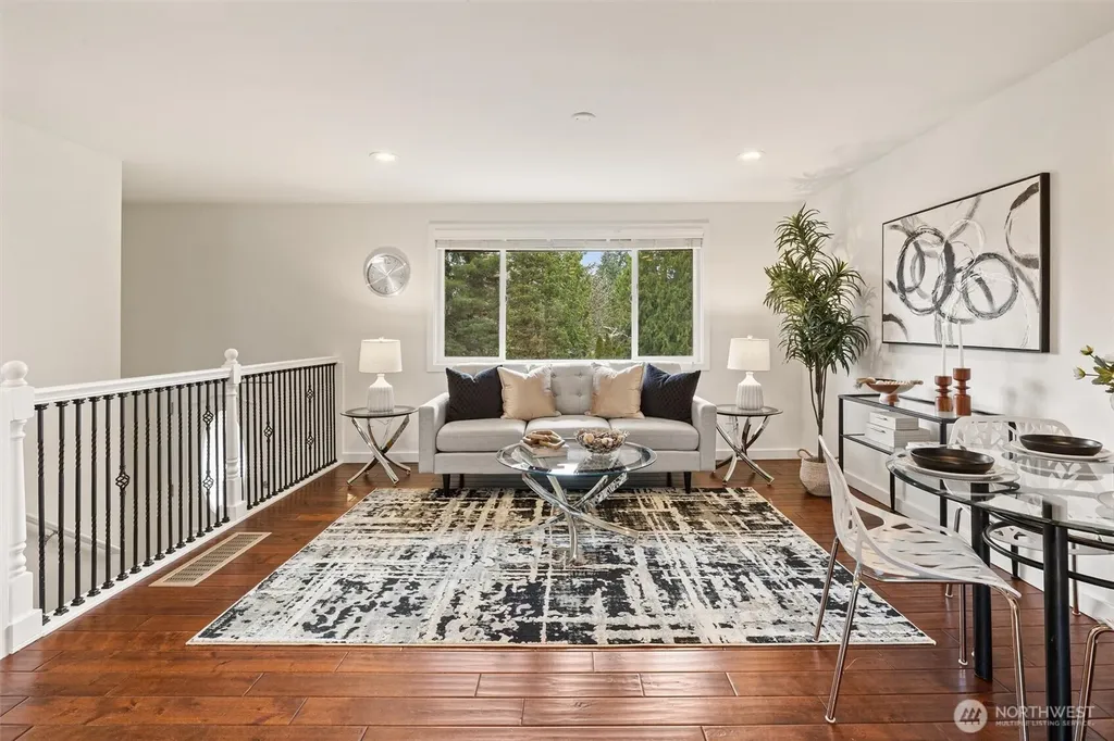 15601 125th Place NE Woodinville WA 98072