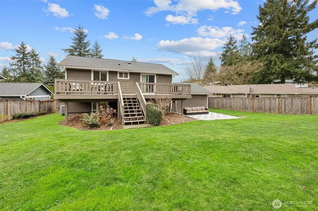 15601 125th Place NE Woodinville WA 98072