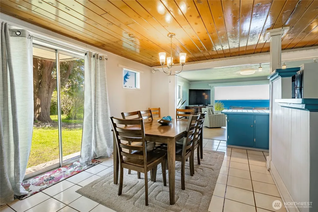5941 Normar Place Blaine WA 98230