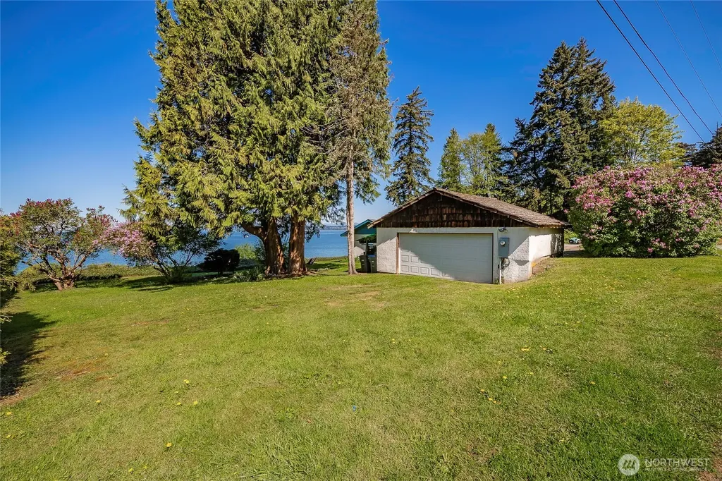 5941 Normar Place Blaine WA 98230