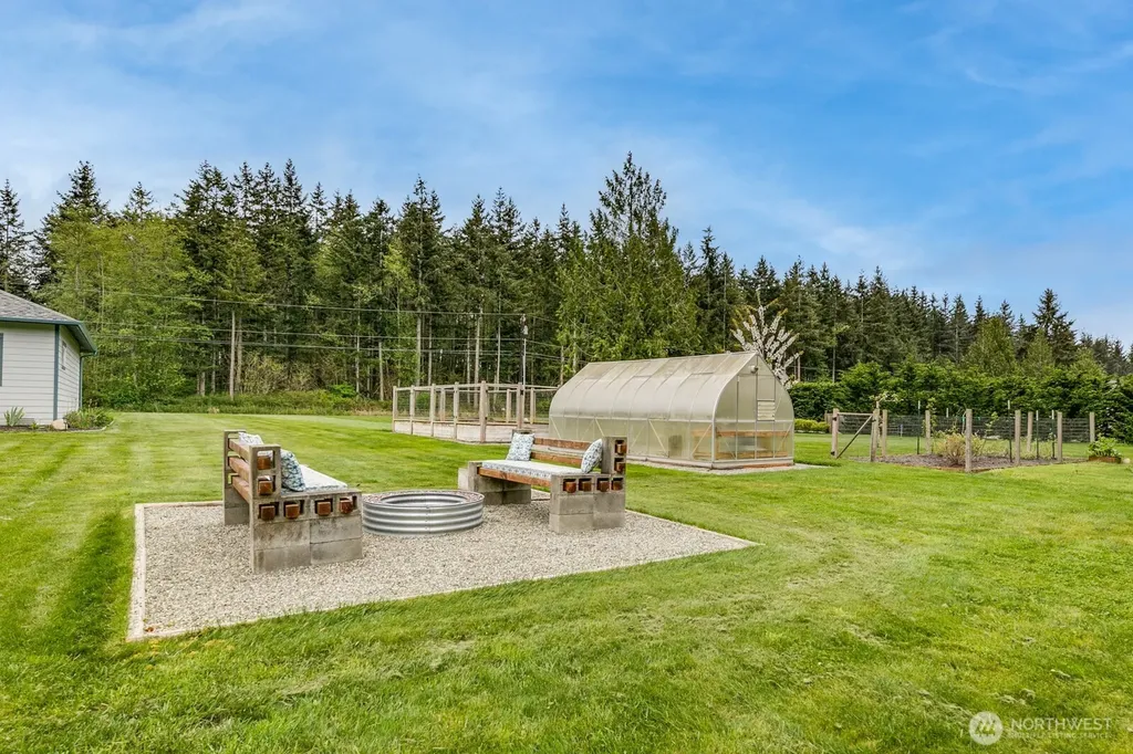 20210 52nd Avenue NW Stanwood WA 98292