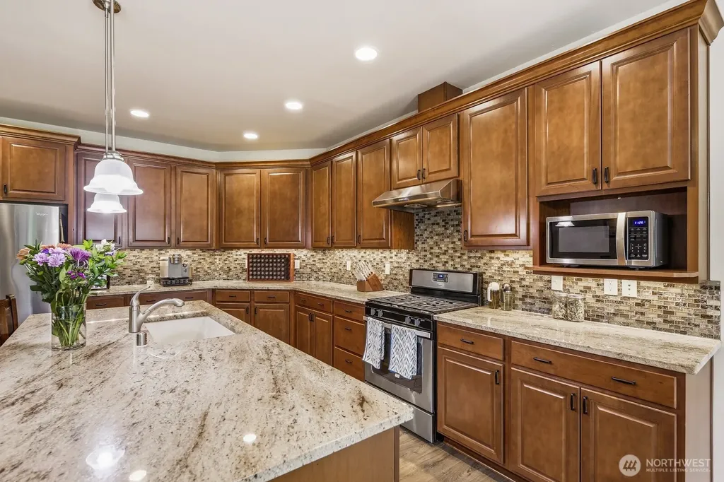 20210 52nd Avenue NW Stanwood WA 98292