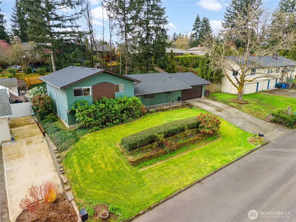 2701 NE 113th Street Vancouver WA 98686