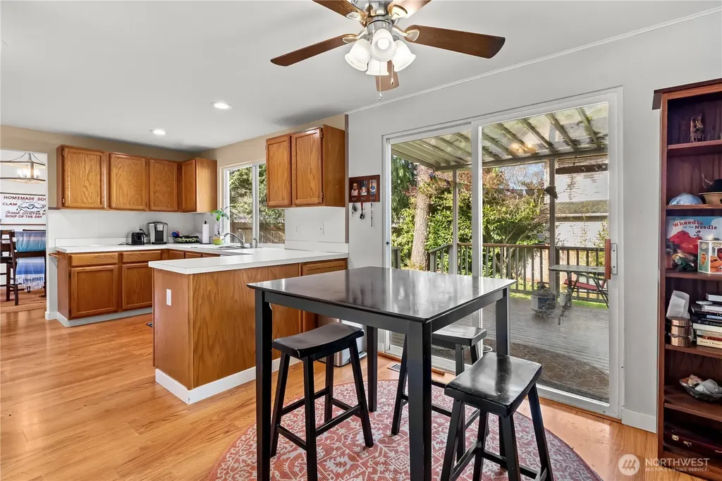 7608 Elm Court SE Lacey WA 98503