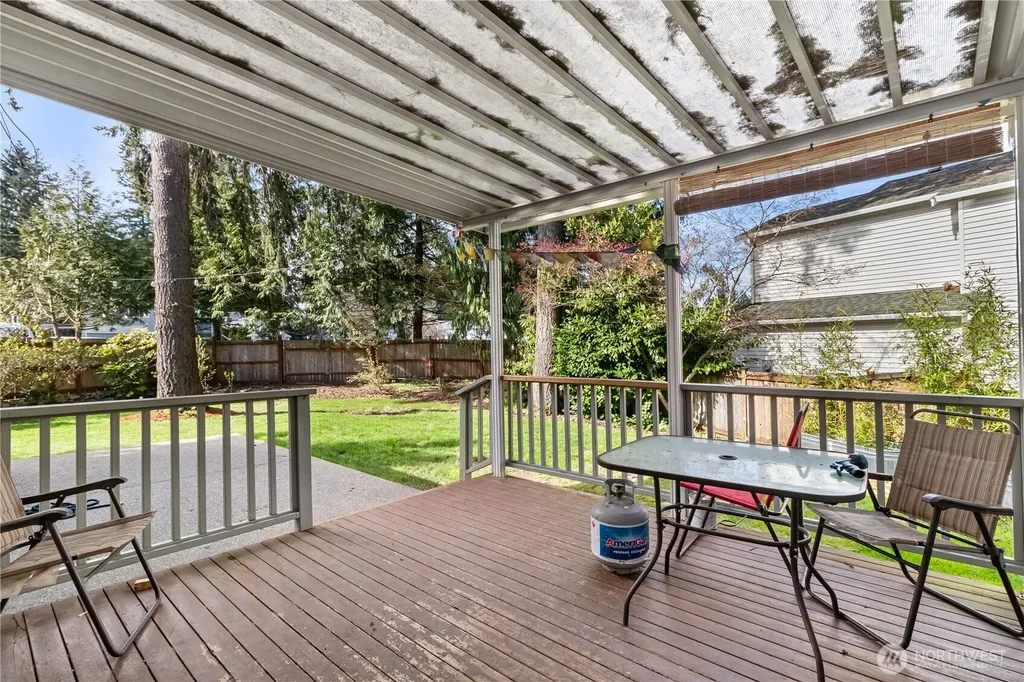 7608 Elm Court SE Lacey WA 98503