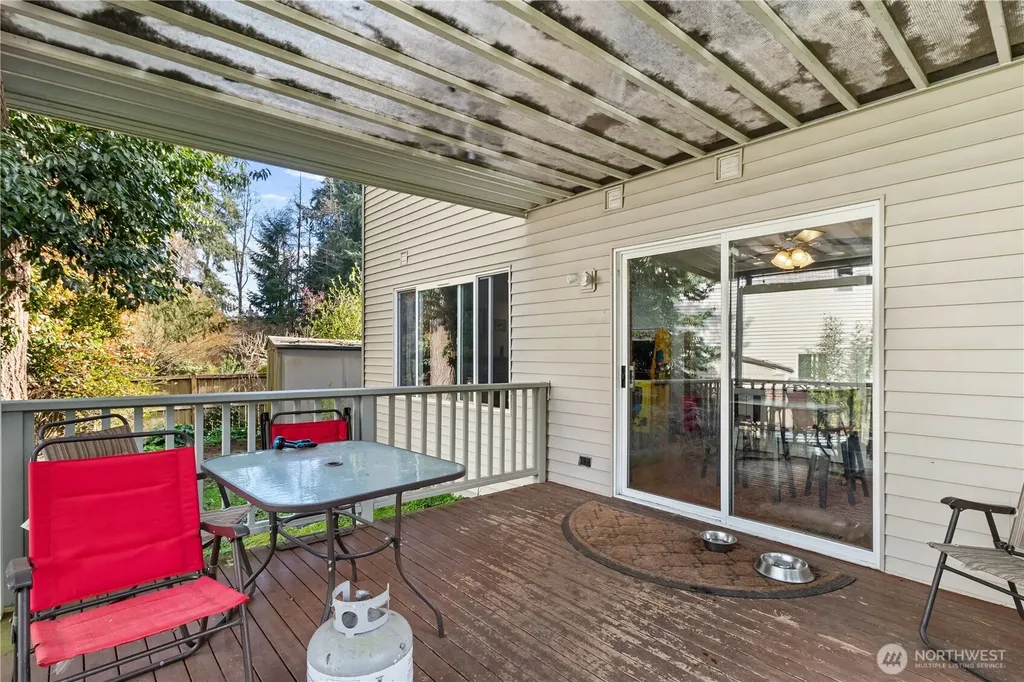 7608 Elm Court SE Lacey WA 98503