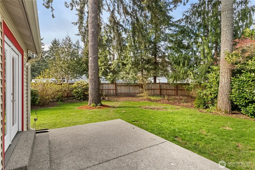 7608 Elm Court SE Lacey WA 98503