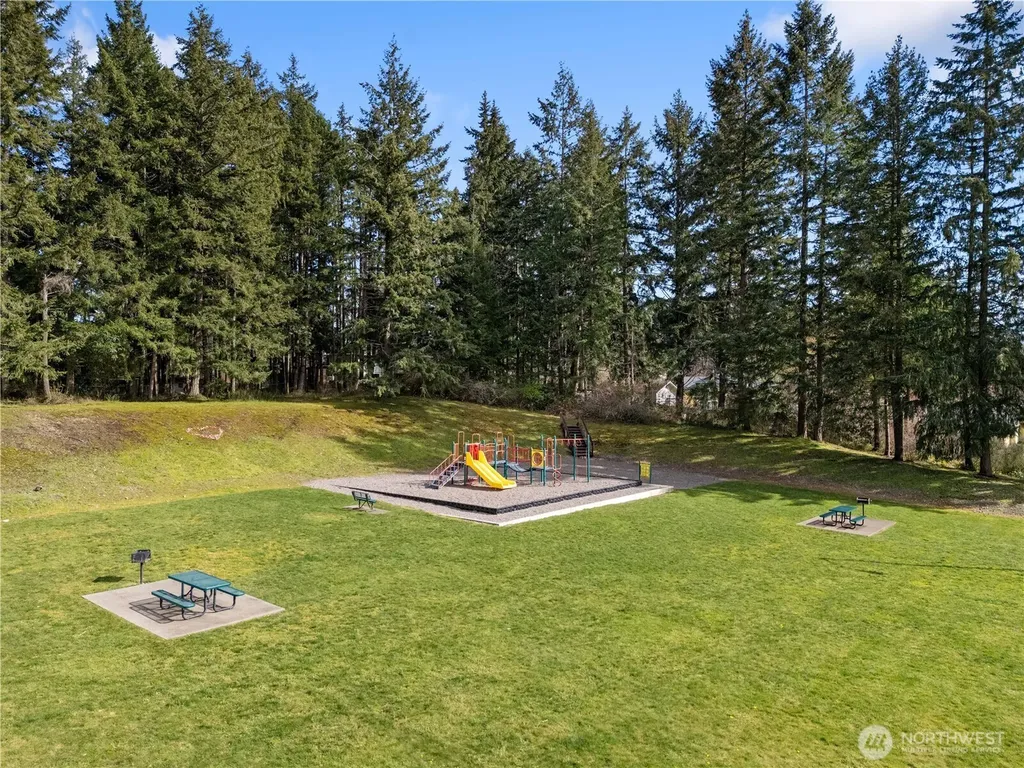 7608 Elm Court SE Lacey WA 98503