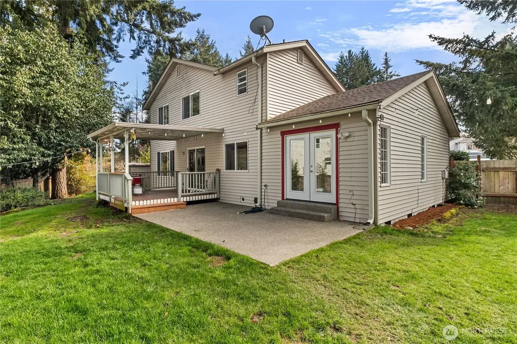 7608 Elm Court SE Lacey WA 98503