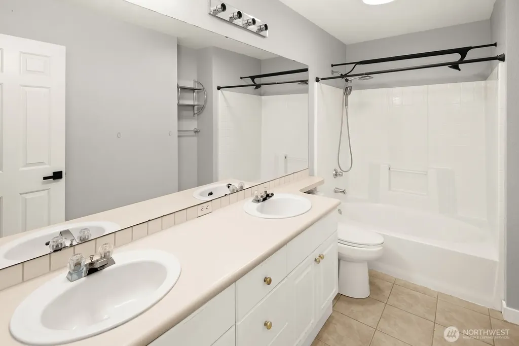 9610 179th Place NE Redmond WA 98052