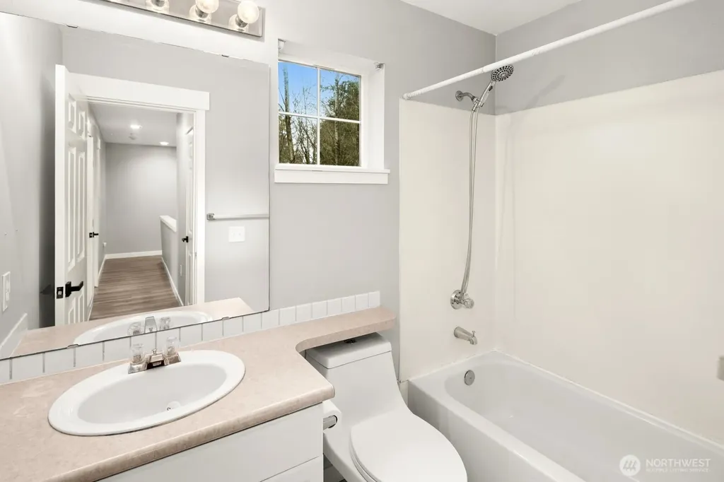 9610 179th Place NE Redmond WA 98052