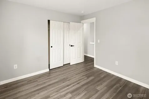 9610 179th Place NE Redmond WA 98052