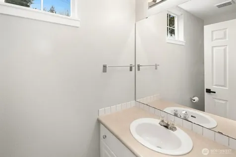 9610 179th Place NE Redmond WA 98052