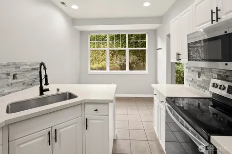 9610 179th Place NE Redmond WA 98052