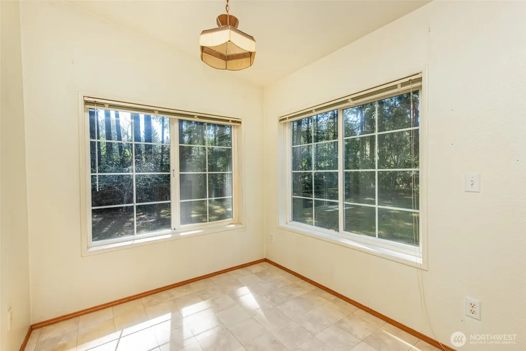 4314 Lackey Road NW Lakebay WA 98349