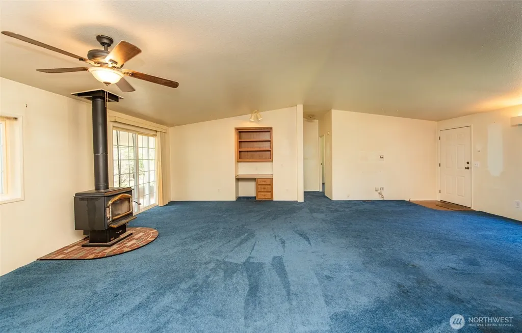 4314 Lackey Road NW Lakebay WA 98349