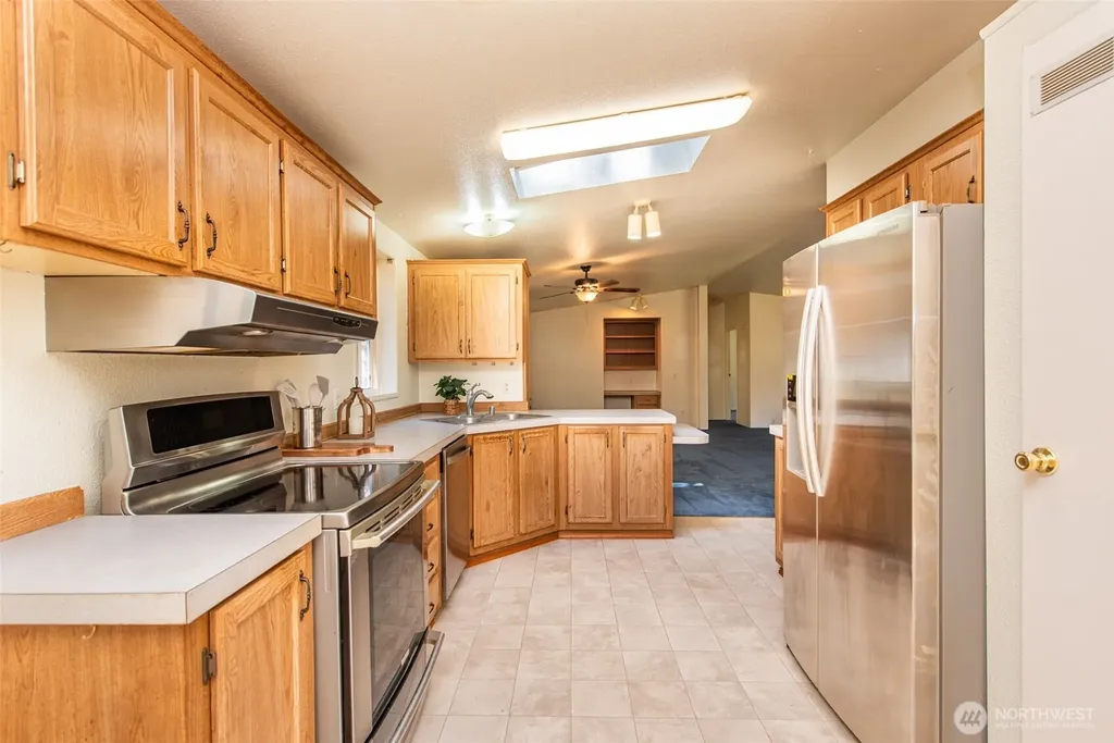 4314 Lackey Road NW Lakebay WA 98349