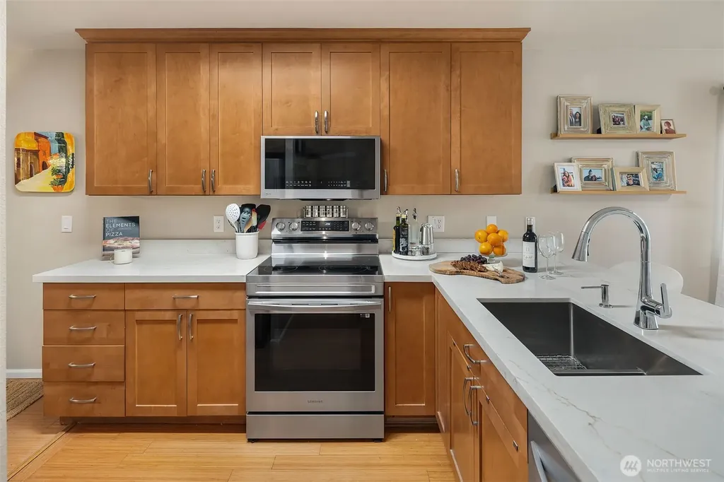 605 5th Street Kirkland WA 98033