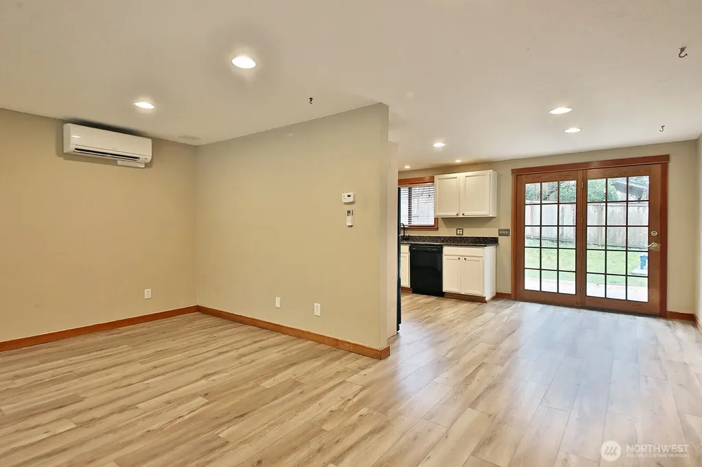 7875 Mortland Drive Clinton WA 98236