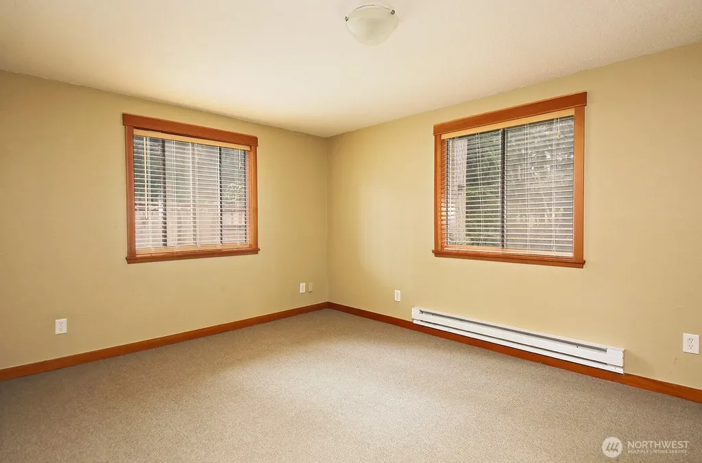 7875 Mortland Drive Clinton WA 98236
