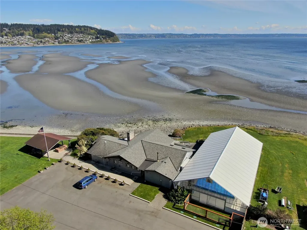 7875 Mortland Drive Clinton WA 98236