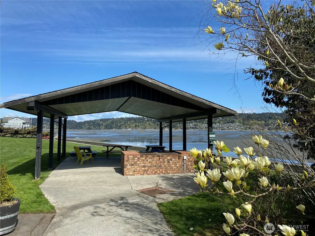 7875 Mortland Drive Clinton WA 98236