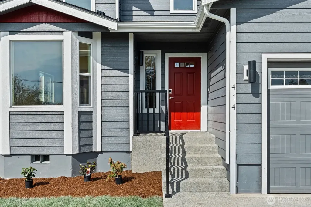 414 Comet Street Milton WA 98354