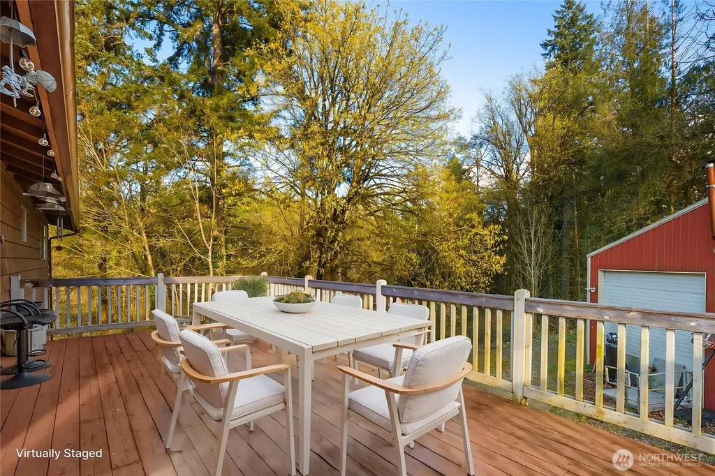 3915 38th Avenue NW Gig Harbor WA 98335