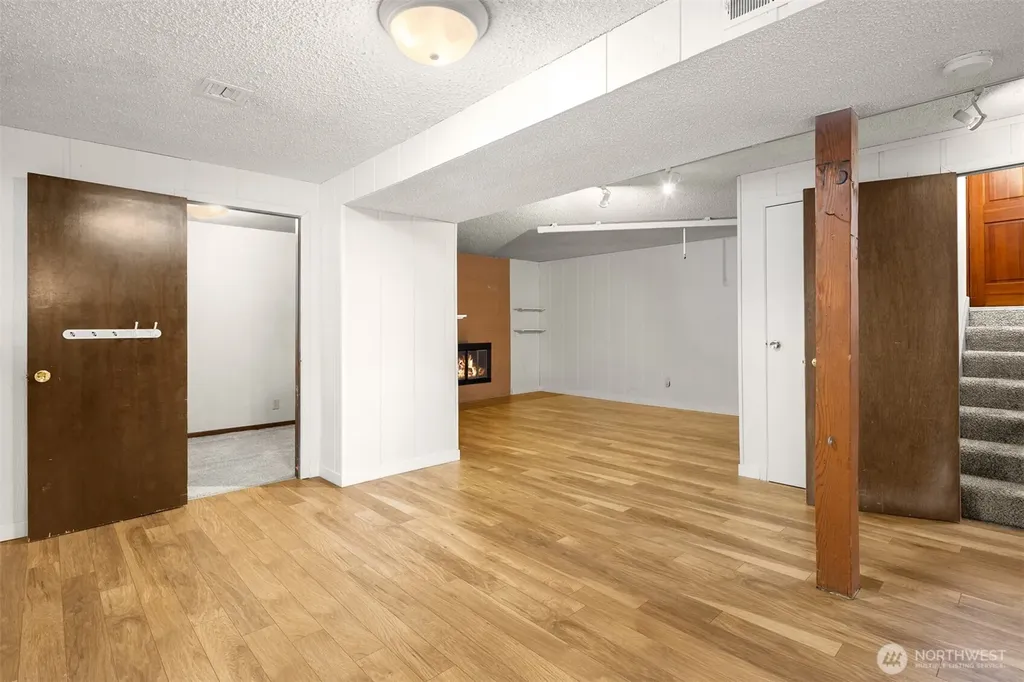 3915 38th Avenue NW Gig Harbor WA 98335